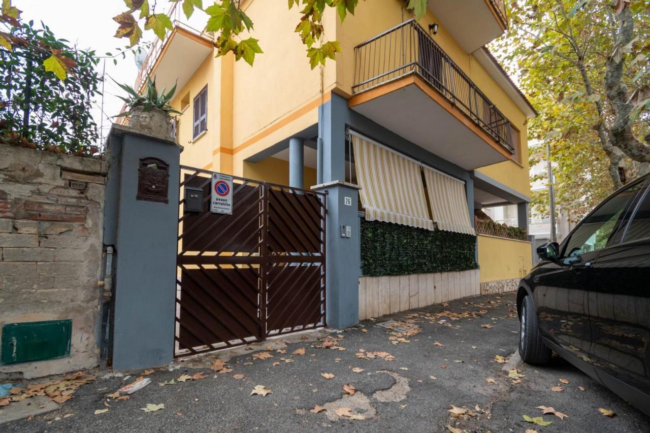 Casa Ilaria Apartment Ladispoli Exterior foto